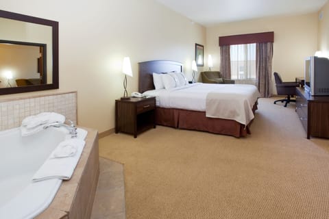 Suite, 1 King Bed (Additional Living Area) | Hypo-allergenic bedding, in-room safe, desk, blackout drapes