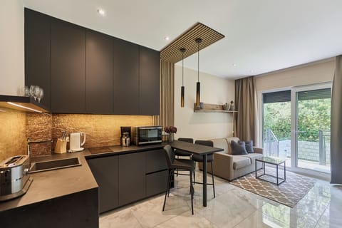 Classic Apartment | Free WiFi