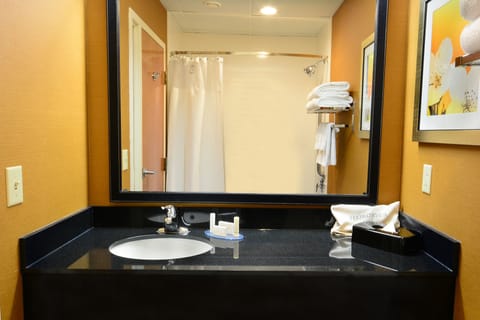 Room, 2 Queen Beds | Bathroom | Shower, free toiletries, hair dryer, towels