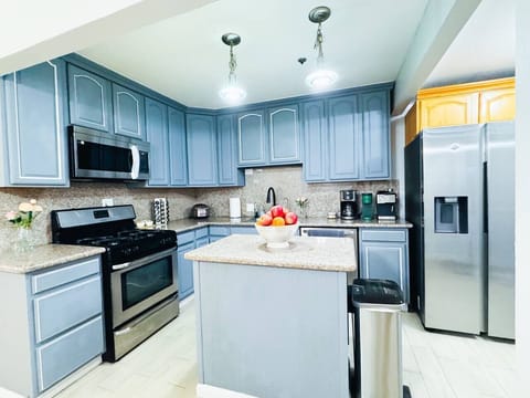 A655035c 4864 4574 bbc2 dbeebf991a75