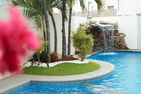 Outdoor pool, pool umbrellas