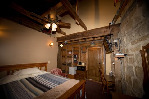 Standard Room (Mill Room) | Individually decorated, individually furnished, desk, iron/ironing board