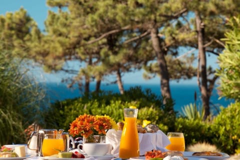 Breakfast, lunch served; Mediterranean cuisine, ocean views 