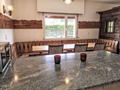 Building, House, Roof, Home, Cottage, Rural Area, Siding, Slope, Village, Log Cabin