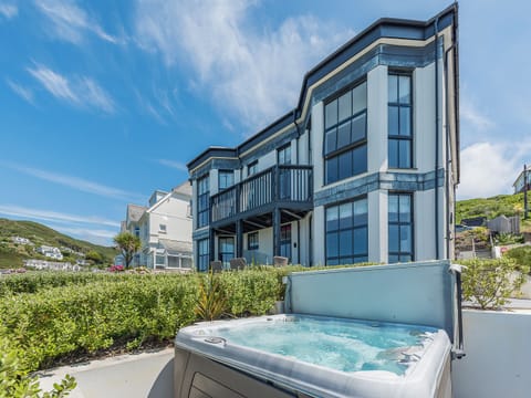 Hot tub | Azure Bay, Woolacombe