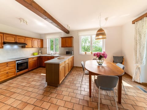 House | Private kitchen | Fridge