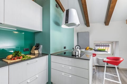 Family Apartment, Multiple Bedrooms (Riva's Rooftop Retreat) | Private kitchen | Fridge, microwave, oven, stovetop