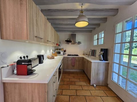 2a50ace0-461e-435c-acff-61509e2f6b15