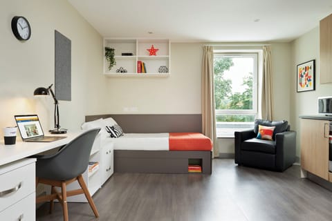 Single Room | Free WiFi