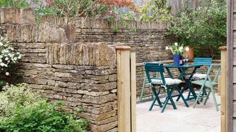 The terrace at Lemon Tree Cottage, Cotswolds