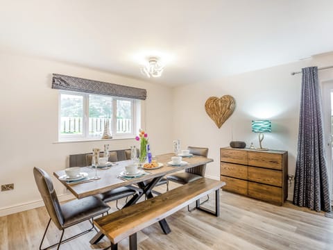 Open plan living space | Gwel Y Castell - Salop Caravans, Harlech