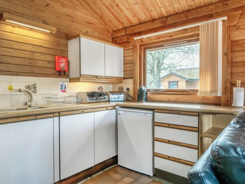 Kitchen | Cardhu Lodge - Loch Insh Lodges, Kincraig, Kingussie