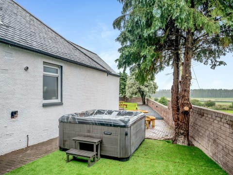 Hot tub | Westwynd, Dunragit