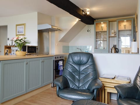 Kitchen/diner | Gulls Hatch, Allonby