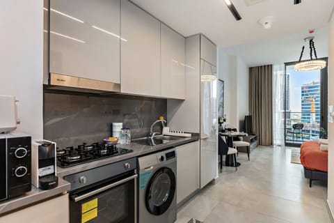 Classic Apartment, Balcony, Pool View | Private kitchen | Espresso maker, electric kettle, toaster, freezer