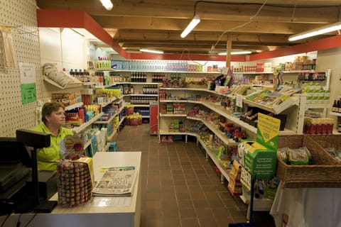 Mobile Home | Gift shop