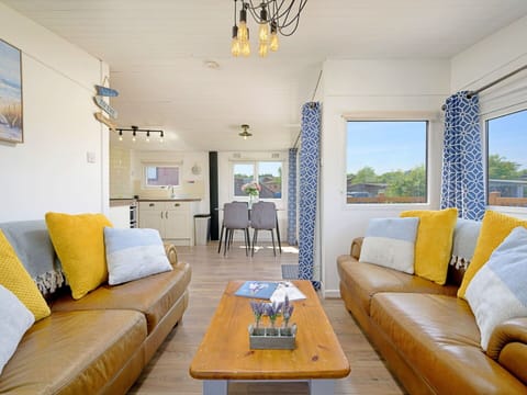 House, Cottage, Freezing, Village, Mountain Village, Resort, Snow, Winter, Alps