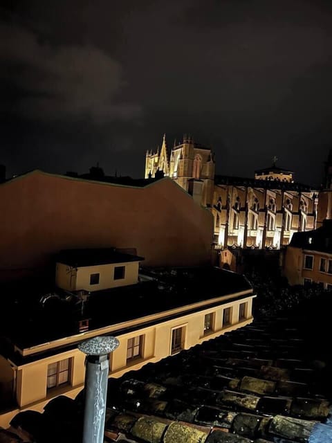 bcd853c9-6fb6-467d-b16f-5c8a51d4f00c