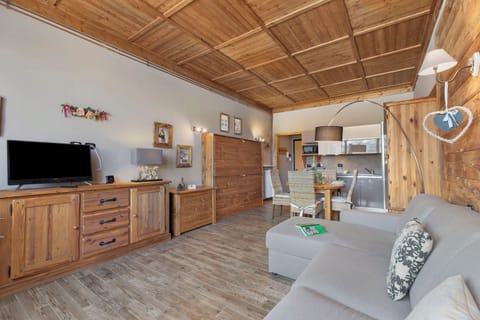 Living and dining room