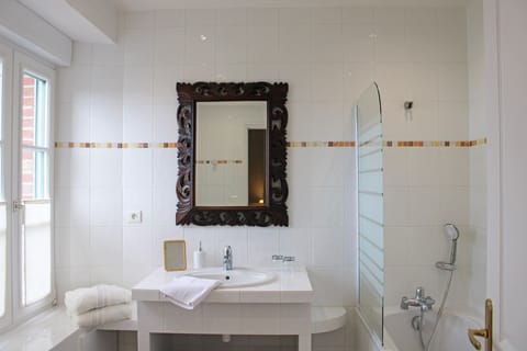 Comfort Double Room, Sea View | Bathroom
