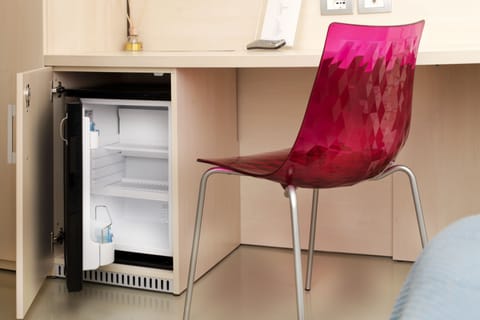 Triple Room | Mini-refrigerator