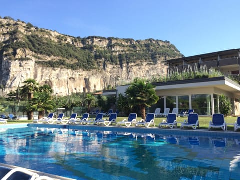 Indoor pool, seasonal outdoor pool, sun loungers