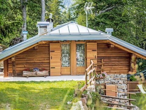 Blue, Water, Swimming Pool, Resort, Shade, Leisure, Landscaping, Water Feature, Tropics, Outdoor Furniture