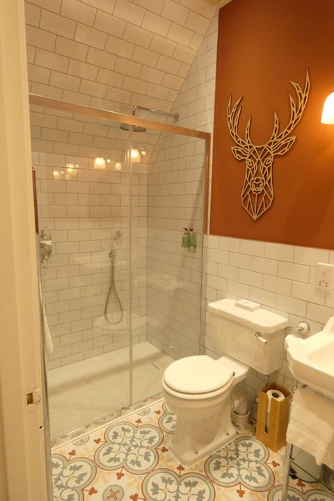 Comfort Double Room, Hill View | Bathroom | Slippers