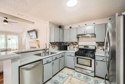 From cookware to spices, this kitchen has all the tools to make cooking easy.