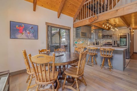 House, 3 Bedrooms | 1 bedroom, individually furnished, blackout drapes, free WiFi