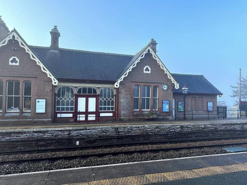 View of the three bed from the line