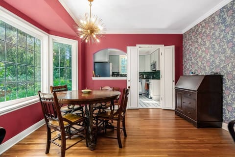 33d119dd-56f9-4a79-a45e-9c9edb54dd48