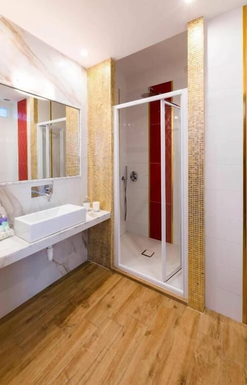 Family Room, Balcony | Bathroom