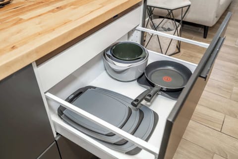 Townhome, Multiple Beds, Kitchen (The Baymiller Row) | Private kitchen | Fridge, microwave, oven, stovetop