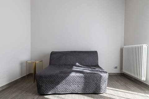 Apartment, 1 Bedroom, Sea View | Living area | 30-inch TV with satellite channels