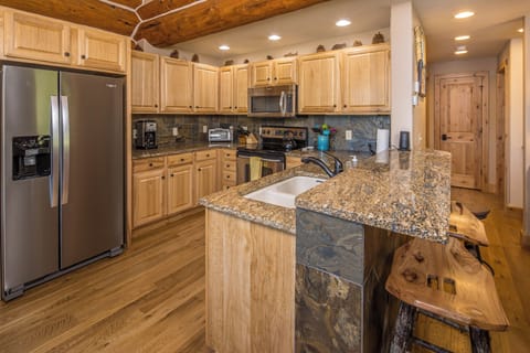 Plenty of counter space for your culinary creations | Main Level