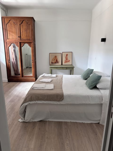 Deluxe Double Room, Courtyard View | Free WiFi