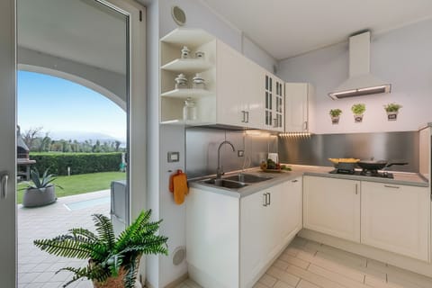 Kitchen and dining area