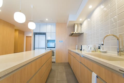 Apartment A - 3BR, Non Smoking | Private kitchen | Stovetop, toaster, rice cooker, griddle