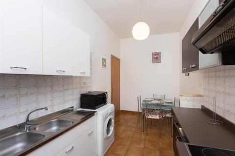 Apartment | Private kitchen | Microwave