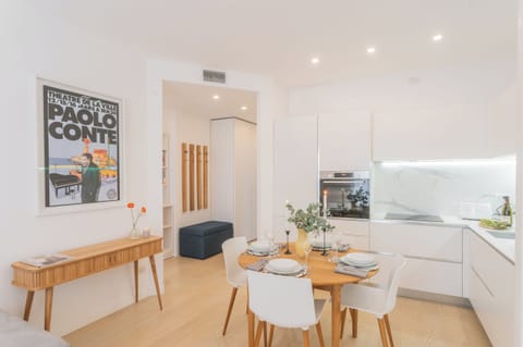 Apartment (1 Bedroom) | Private kitchen | Microwave, dishwasher, electric kettle, toaster