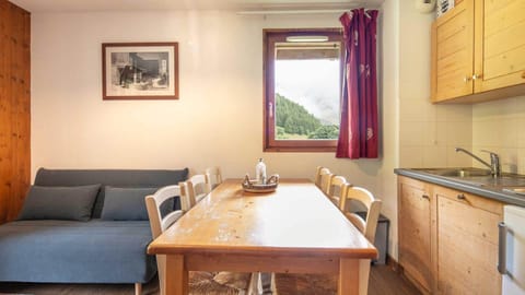 Apartment | Living room