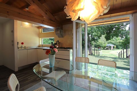 Autumn, Kitchen, Spring, Summer