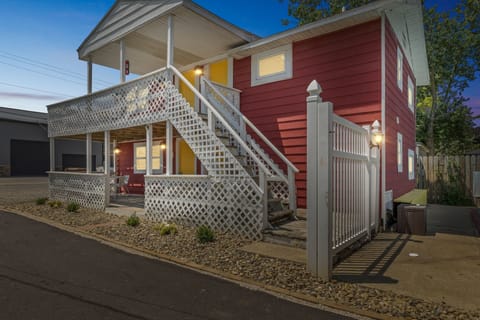 Handrail, House, Staircase, Road, City