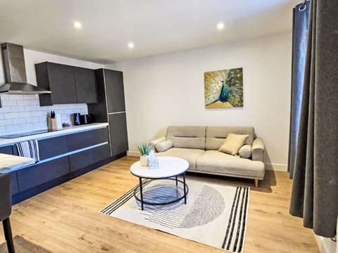 Furniture, Interior Design, Flooring, Floor, Wood, Ceiling, Room, Lighting, Wood Flooring, Apartment