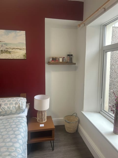 Classic Double Room | Desk, laptop workspace, free WiFi, bed sheets