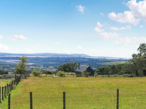 Setting | Llandremor Fawr Lodge - Llandremor Fawr Holidays, Pontarddulais