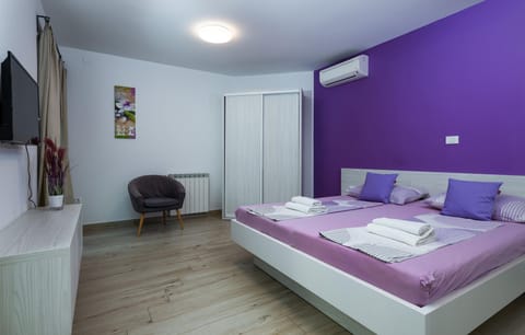 bed