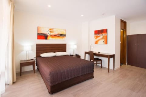 Standard Suite (Pet Friendly) | 1 bedroom, iron/ironing board, free WiFi, bed sheets