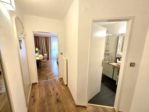 Classic Double or Twin Room, City View | Desk, laptop workspace, blackout drapes, soundproofing